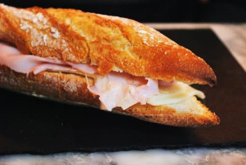 Ciabatta au brie et au jambon
